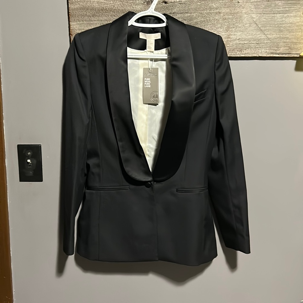 H&M NWT wool tuxedo blazer